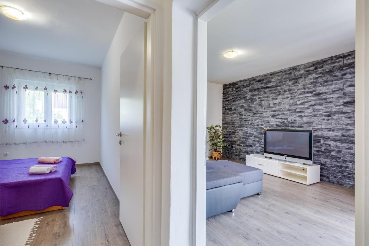 Apartment A & J Petrčane Extérieur photo